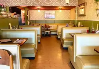 Junior’s Cafe