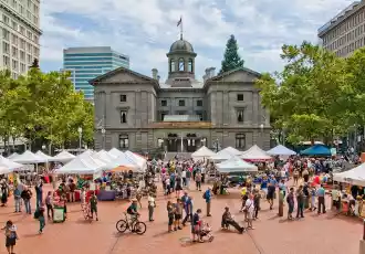 Pioneer Courthouse Square